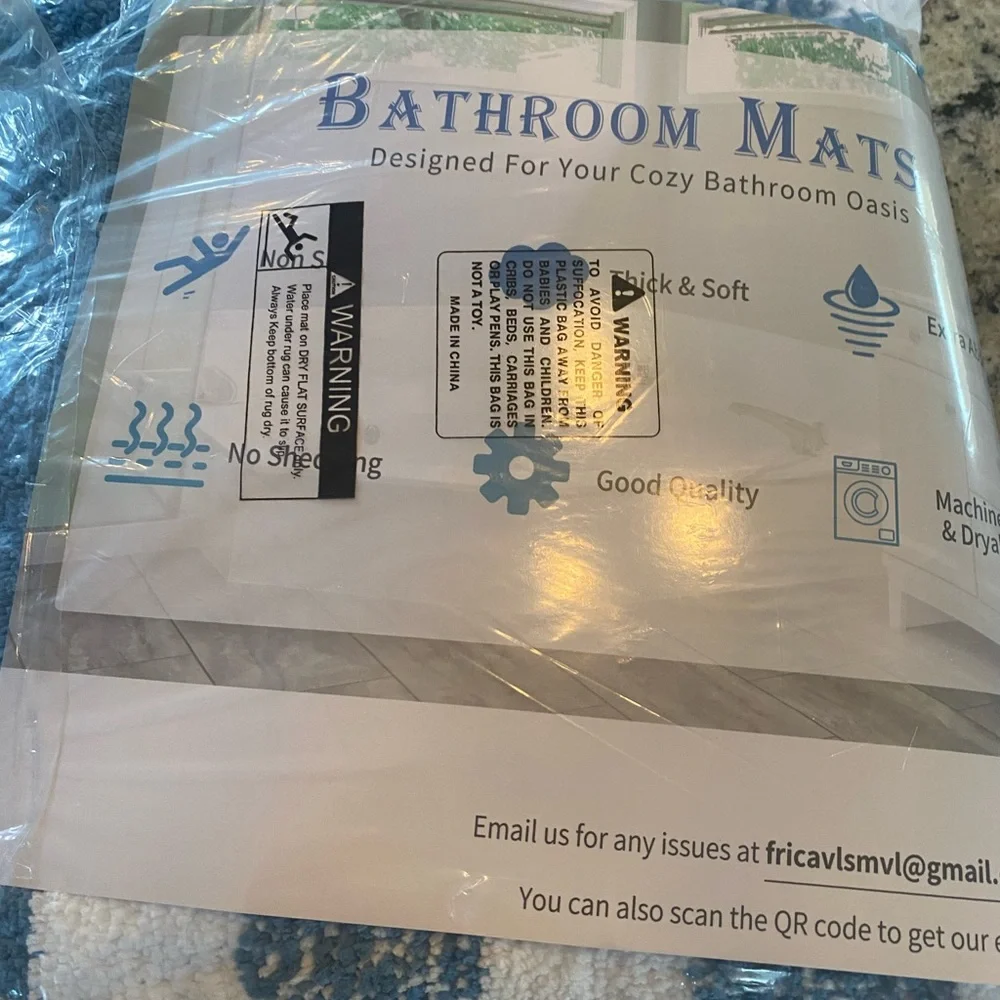 Blue and white strip bath mat non slip thick and soft